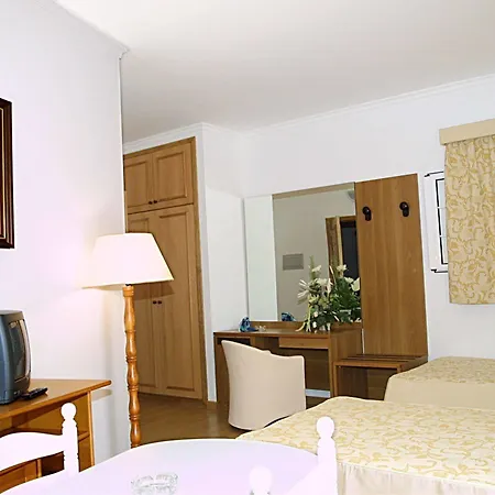 Residencial Queimada De Baixo Gasthof